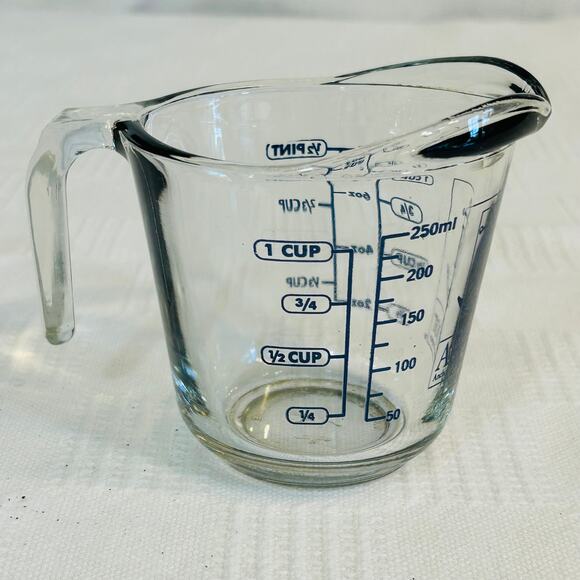 Anchor Hocking Blue Lettering 1 Cup Glass Measuring Cup - Picture 3 of 5